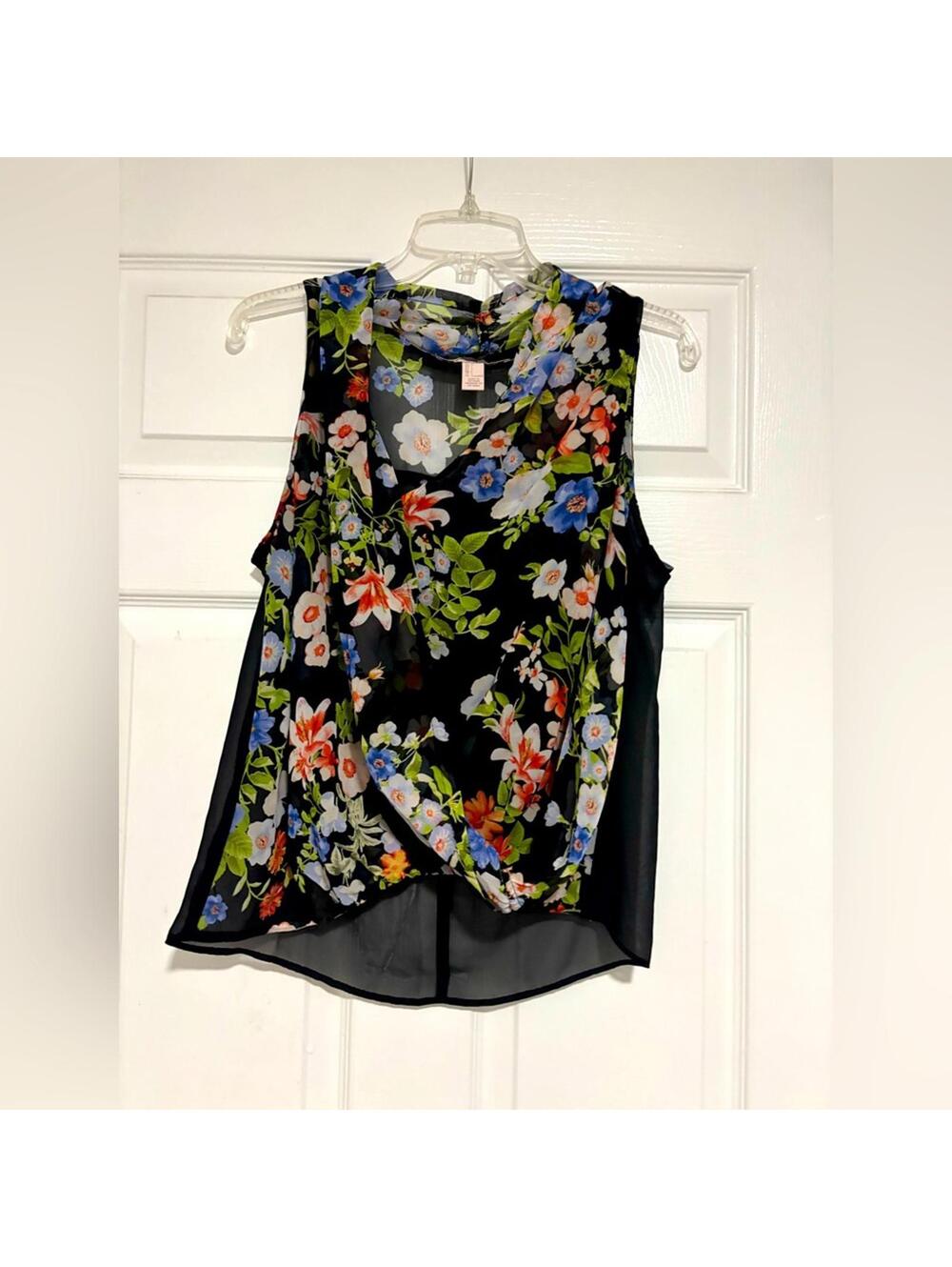 Forever 21 Black Floral Tank Top